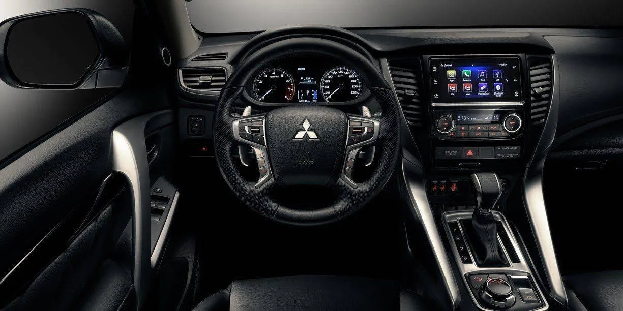 Mitsubishi Pajero Sport New